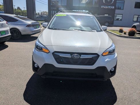 Used 2022 Subaru Crosstrek 2.5i Limited w/ Moonroof Package 2 AWD/4WD image 9