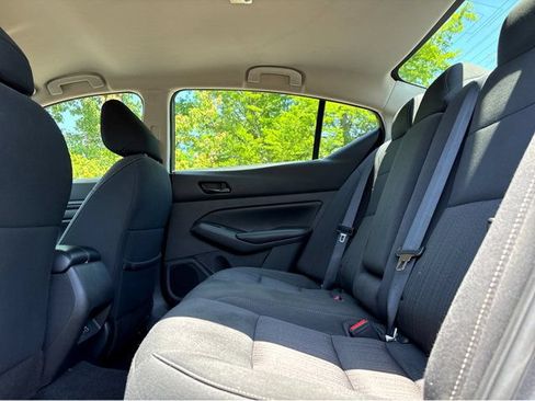 Certified 2025 Nissan Altima 2.5 SV FWD image 14