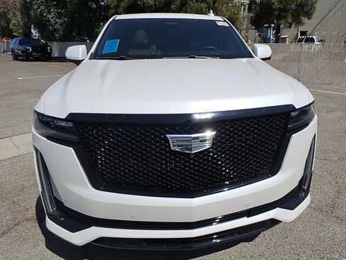 Used 2023 Cadillac Escalade Sport w/ LPO, ONYX Package RWD image 6