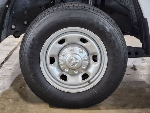 Used 2023 RAM 2500 Tradesman AWD/4WD image 28