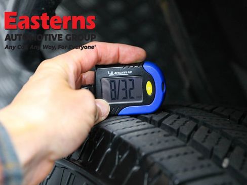 Used 2017 Chevrolet Express 2500 image 23