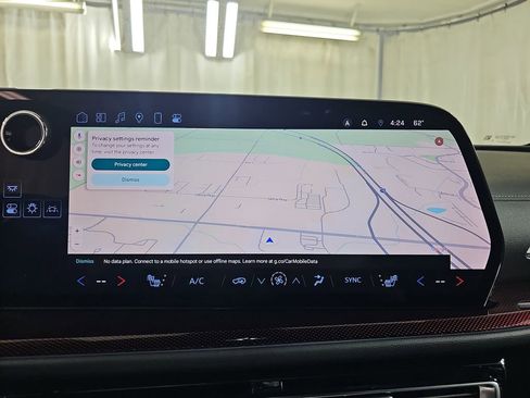 Certified 2024 Chevrolet Traverse Z71 w/ Enhanced Driving Package image 30