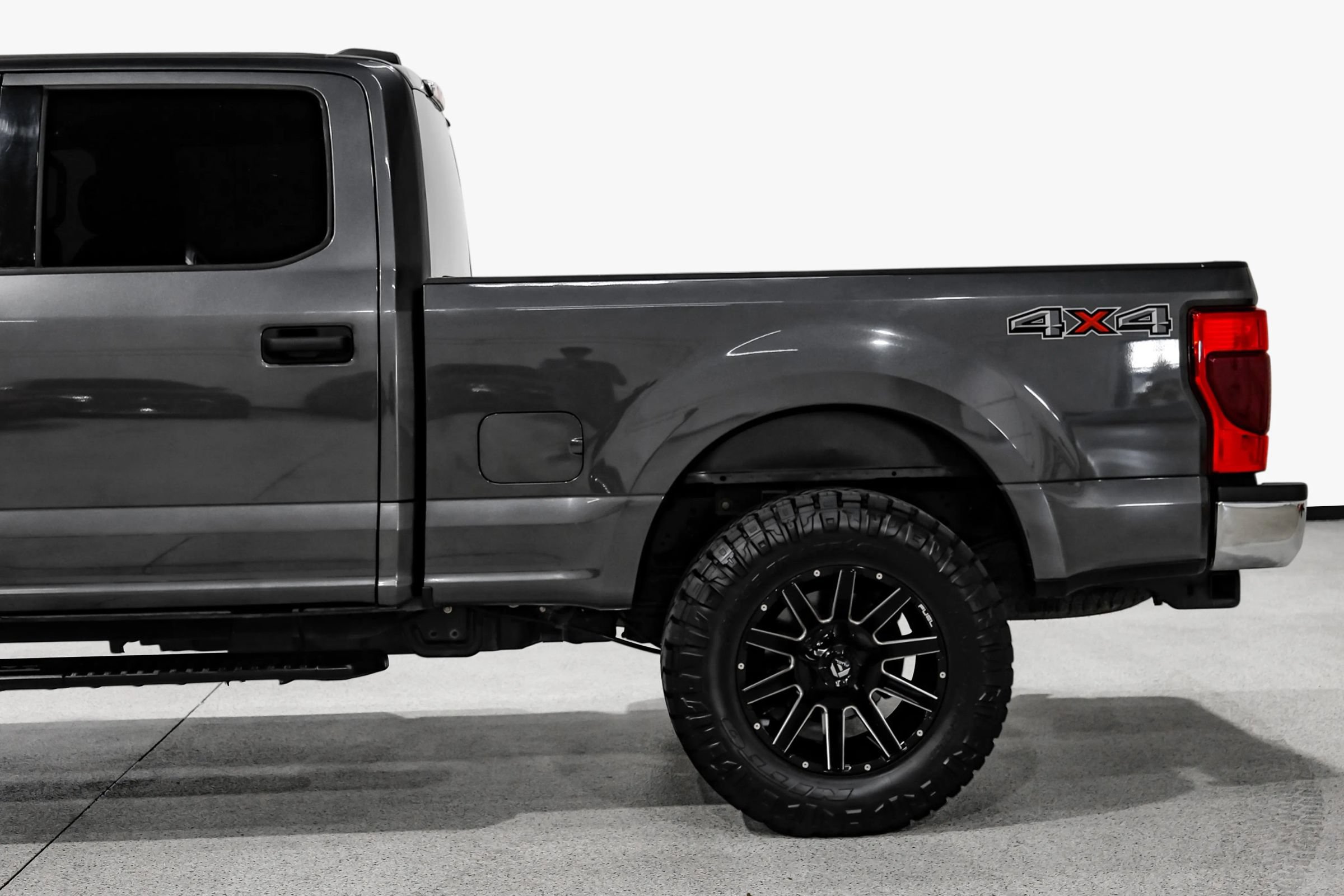 Used 2020 Ford F250 XLT AWD/4WD image 11