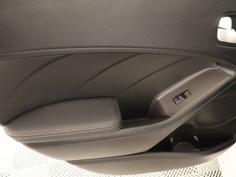 Used 2018 Kia Forte LX w/ LX Rear Camera Package FWD image 16