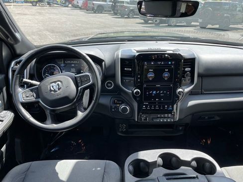 Used 2024 RAM 2500 Big Horn w/ Safety Group AWD/4WD image 14