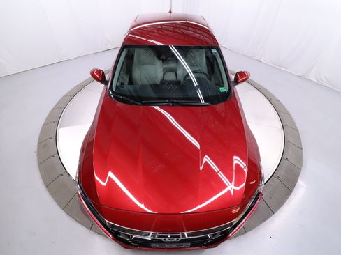 Used 2018 Honda Accord LX image 46