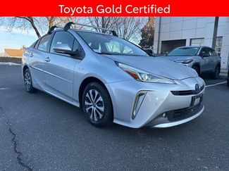 Certified 2022 Toyota Prius LE video 2