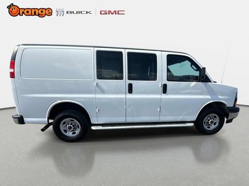 Used 2024 GMC Savana 2500 w/ Driver Convenience Package RWD image 2