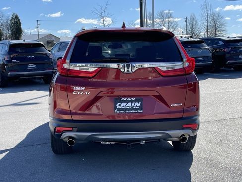Used 2019 Honda CR-V Touring image 6