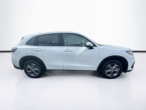 Certified 2026 Honda HR-V LX image 10