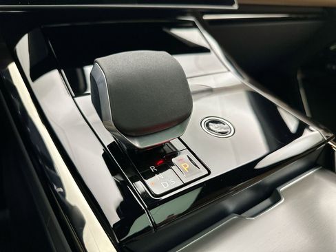 New 2026 Land Rover Range Rover Sport SE AWD/4WD image 20