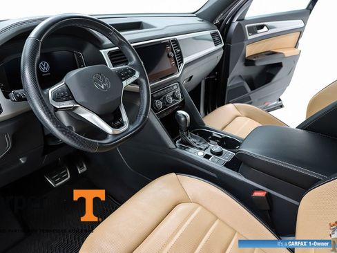 Used 2022 Volkswagen Atlas Cross Sport SEL Premium R-Line image 58