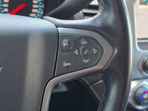 Used 2016 Chevrolet Suburban LT image 36