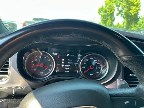 Used 2021 Dodge Charger R/T w/ Performance Handling Group RWD image 8