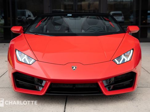 Used 2018 Lamborghini Huracan LP 580-2 image 4