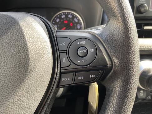 Certified 2019 Toyota RAV4 LE w/ All Weather Liner Package AWD/4WD image 20