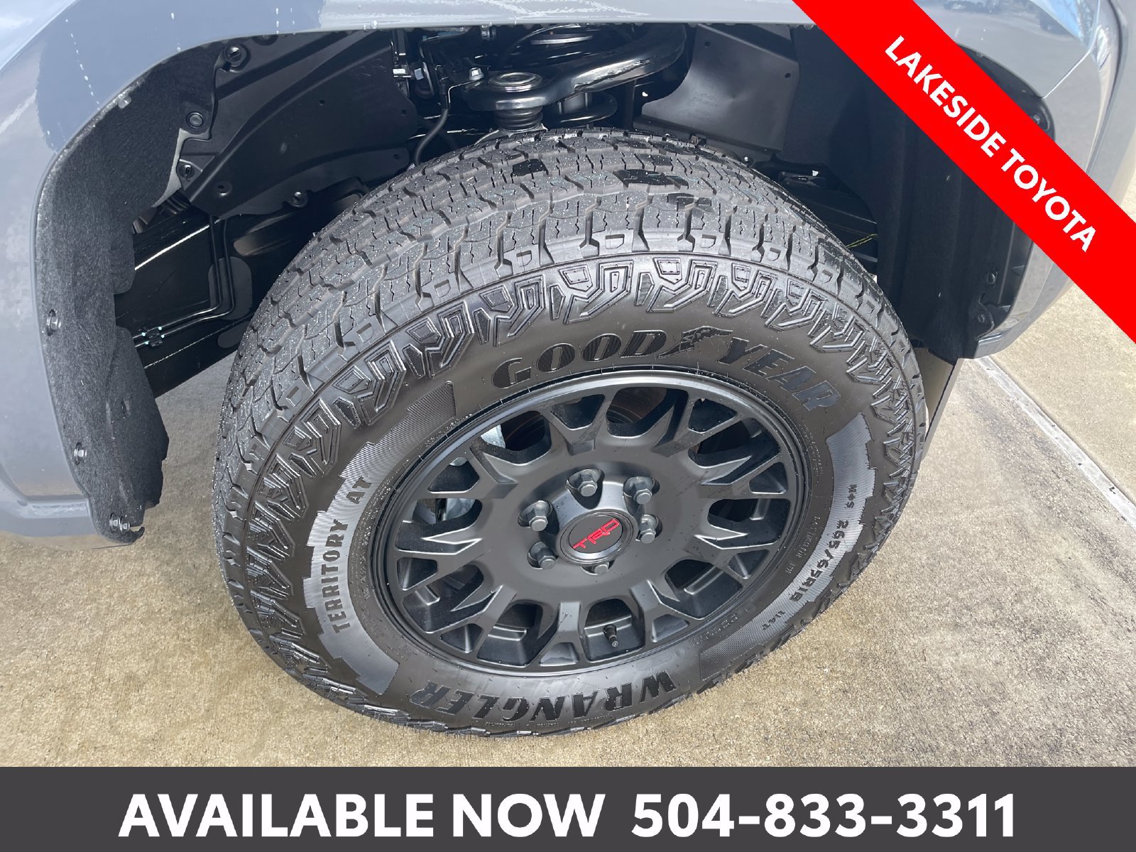 Certified 2026 Toyota Tacoma SR5 AWD/4WD image 11