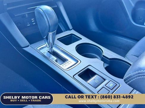 Used 2015 Subaru Legacy 2.5i Premium AWD/4WD image 11