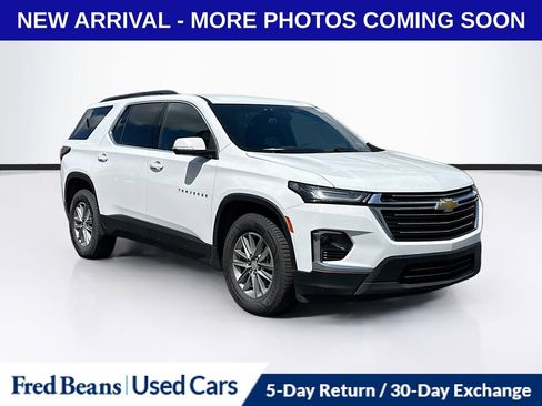 Used 2023 Chevrolet Traverse LT w/ LPO, Floor Liner Package AWD/4WD image 1