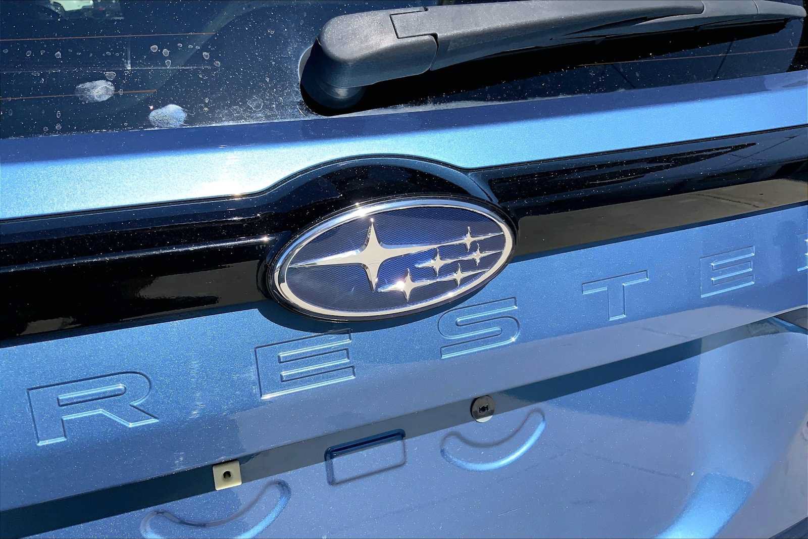 Certified 2025 Subaru Forester Premium AWD/4WD image 33