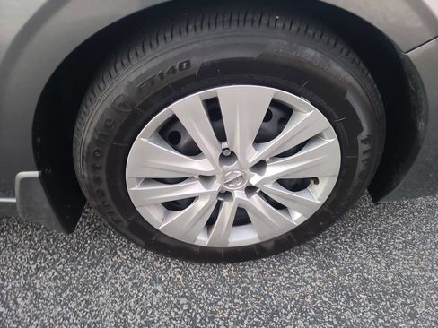 Used 2024 Nissan Sentra S image 9