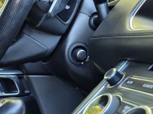 Used 2017 Land Rover Range Rover Sport HSE Dynamic image 35