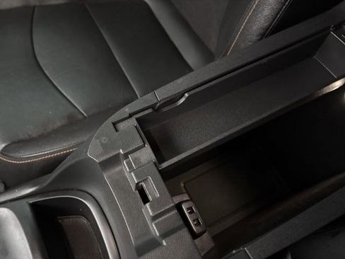 Used 2020 Chevrolet Equinox Premier image 28