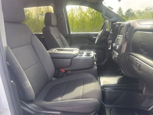 Used 2023 GMC Sierra 3500 Pro w/ Convenience Package AWD/4WD image 32
