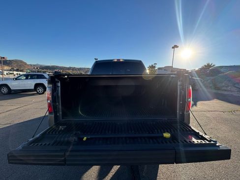 Used 2014 Ford F150 FX4 w/ Equipment Group 402A Luxury image 4