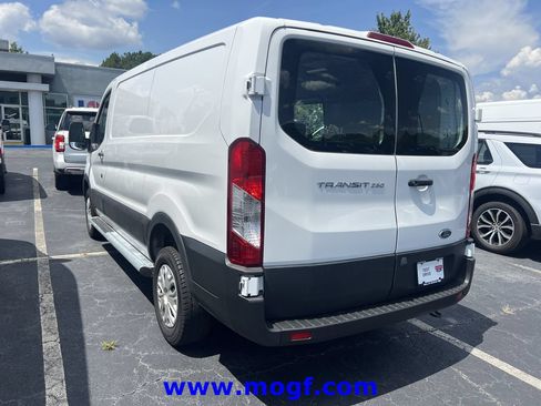 Used 2025 Ford Transit 250 Low Roof w/ Exterior Upgrade Package RWD image 2