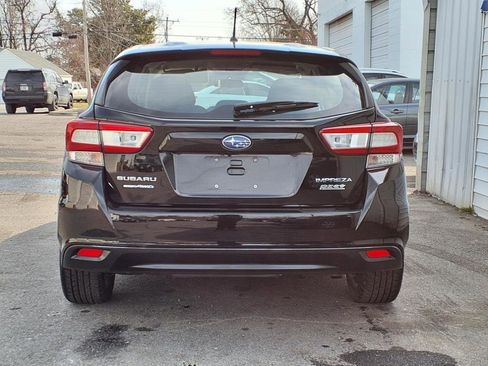 Used 2017 Subaru Impreza 2.0i image 4