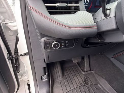 Used 2026 Ford Explorer ST-Line AWD/4WD image 30