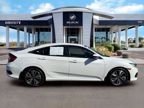 Used 2016 Honda Civic EX-L image 2