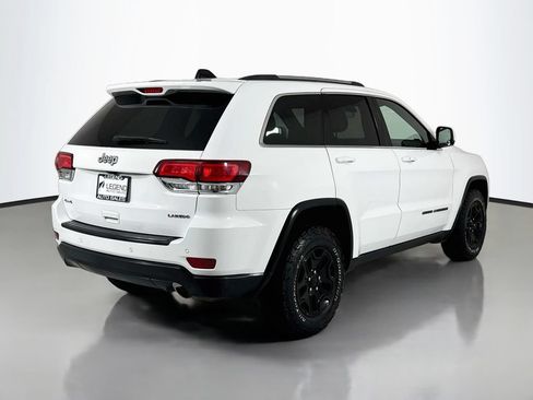 Used 2020 Jeep Grand Cherokee Laredo AWD/4WD image 5