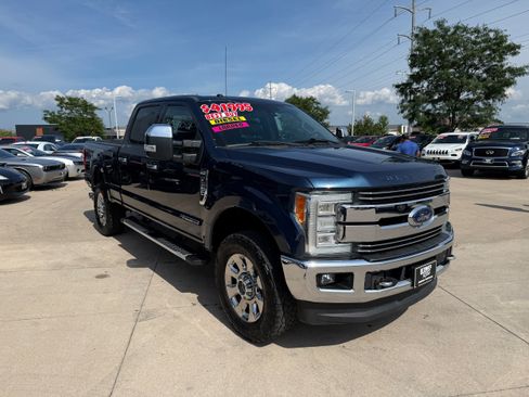 Used 2017 Ford F350 Lariat w/ Lariat Ultimate Package AWD/4WD image 3