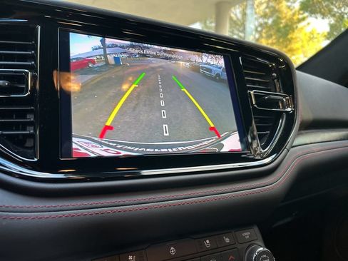 Certified 2023 Dodge Durango R/T RWD image 10