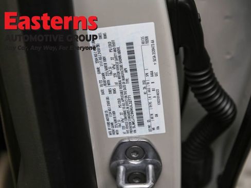 Used 2022 Lincoln Corsair FWD w/ Equipment Group 101A image 34