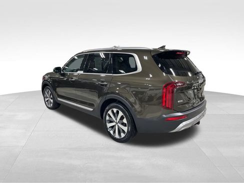 Certified 2022 Kia Telluride S image 21