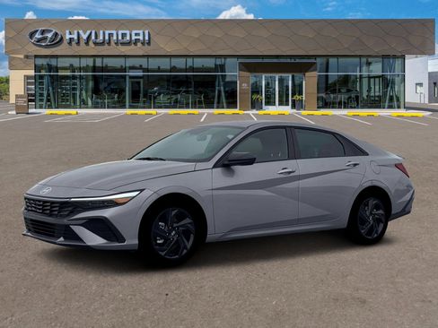 New 2026 Hyundai Elantra Sport image 2