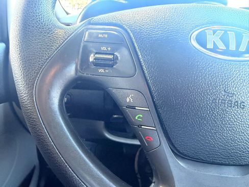 Used 2014 Kia Forte LX FWD image 12