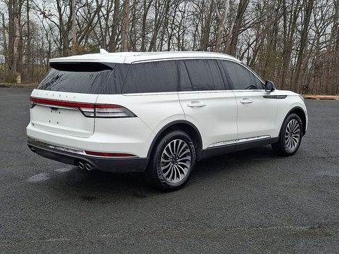 Used 2022 Lincoln Aviator AWD w/ Premium Package image 9