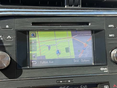 Used 2013 Toyota Avalon XLE Touring FWD image 12