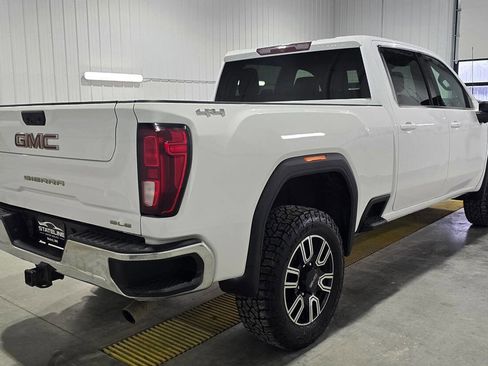 Used 2021 GMC Sierra 2500 SLE w/ SLE Convenience Package image 5
