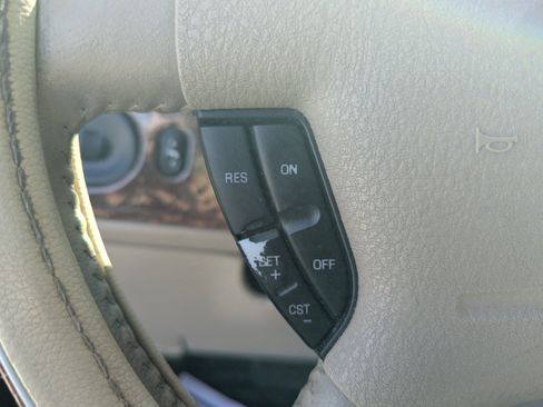 Used 2004 Ford Expedition Eddie Bauer AWD/4WD image 14