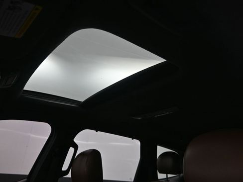 Used 2020 Kia Telluride SX w/ SX Prestige Package image 31