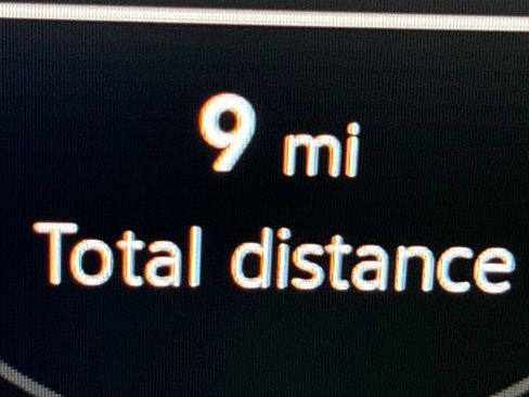 New 2025 Volkswagen Tiguan SE image 13