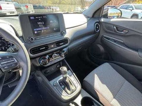 Used 2022 Hyundai Kona SE AWD/4WD image 21