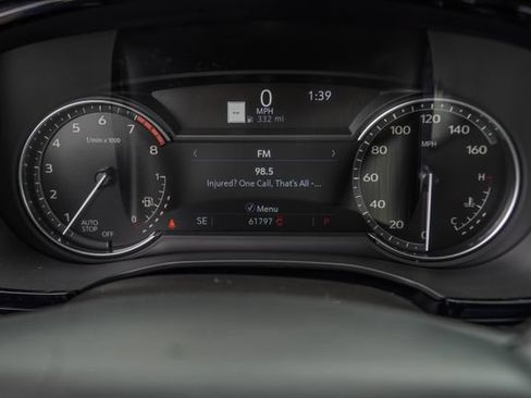 Used 2024 Cadillac XT6 Premium Luxury FWD image 35