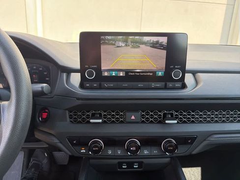 Used 2023 Honda Accord EX image 19