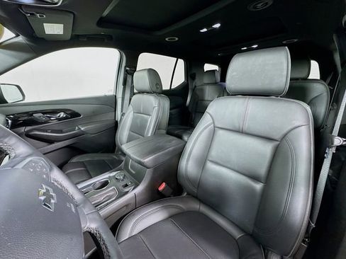 Used 2023 Chevrolet Traverse RS w/ LPO, Floor Liner Package image 11